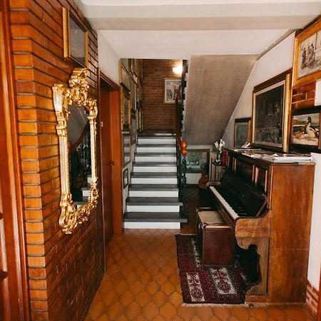 Enzo'S House Hotel Лука Екстериор снимка