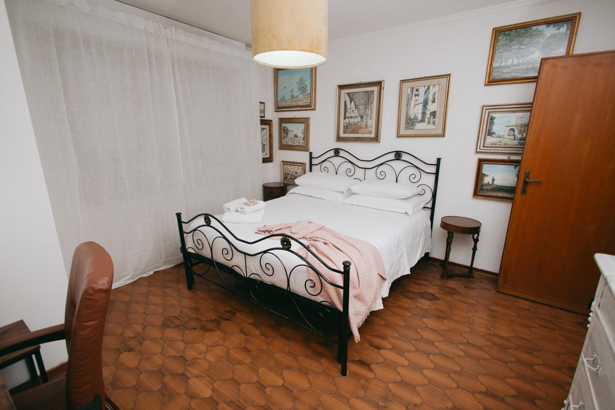 Enzo'S House Hotel Лука Екстериор снимка