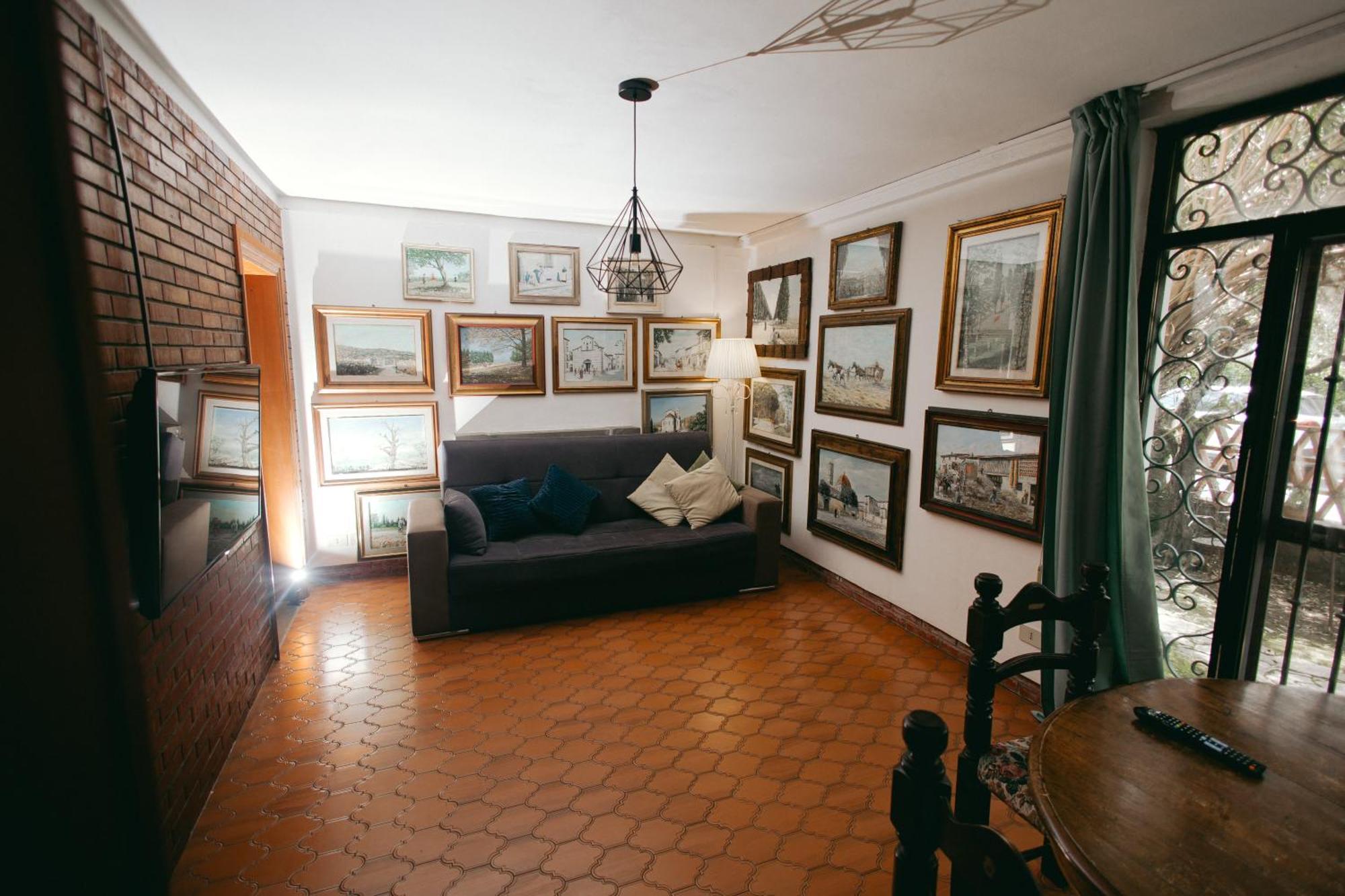Enzo'S House Hotel Лука Екстериор снимка