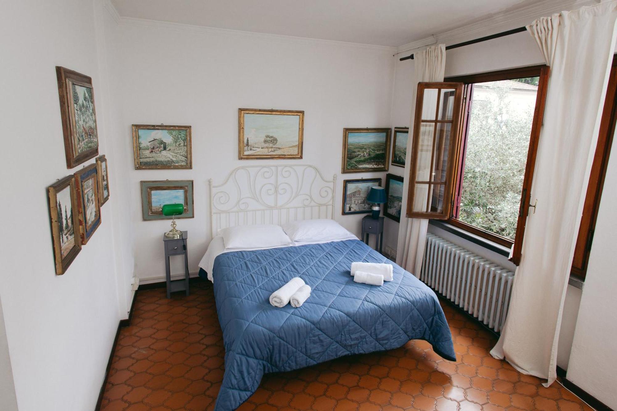 Enzo'S House Hotel Лука Екстериор снимка