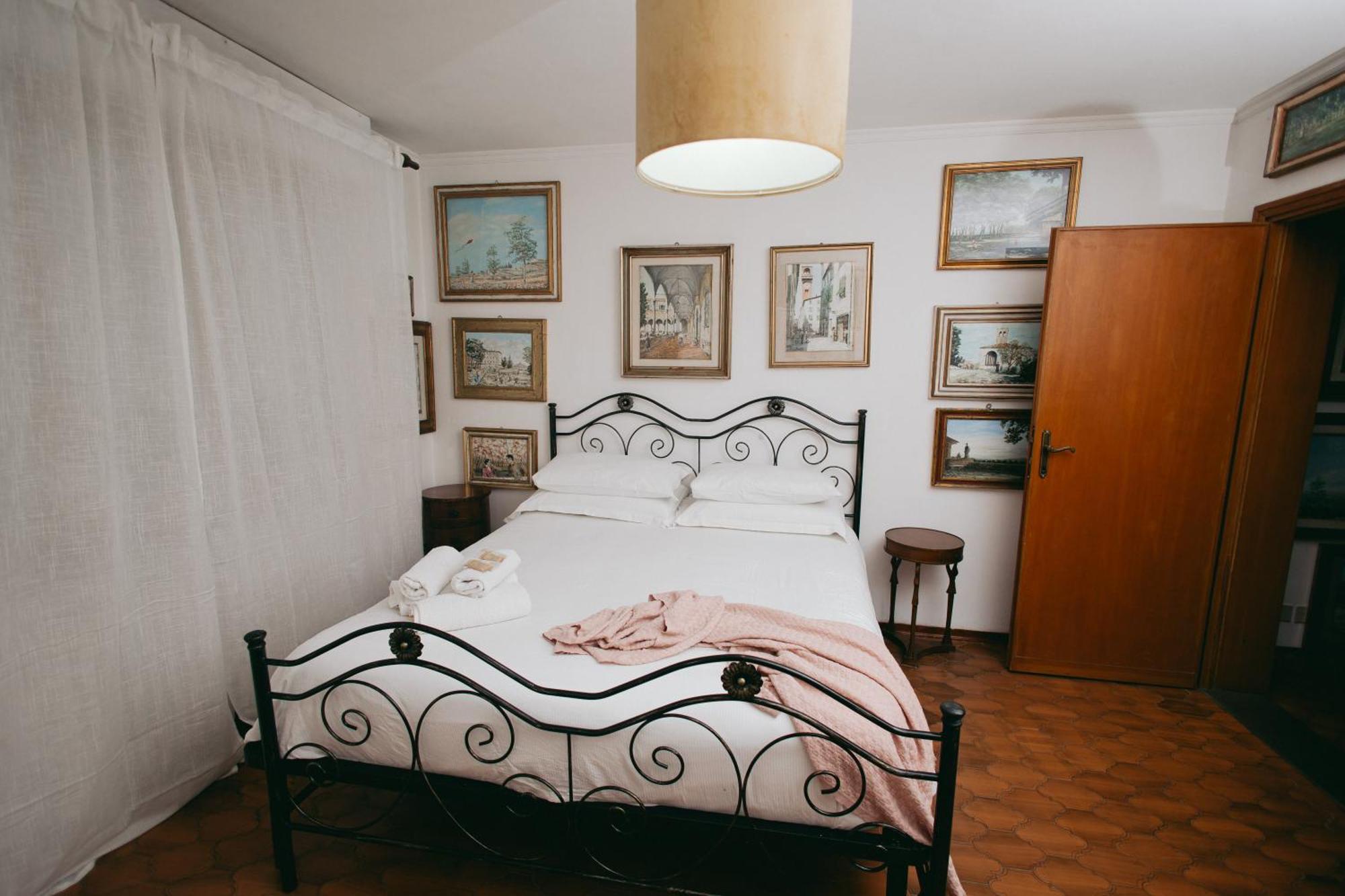 Enzo'S House Hotel Лука Екстериор снимка